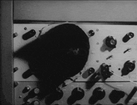 An oscilliscope running