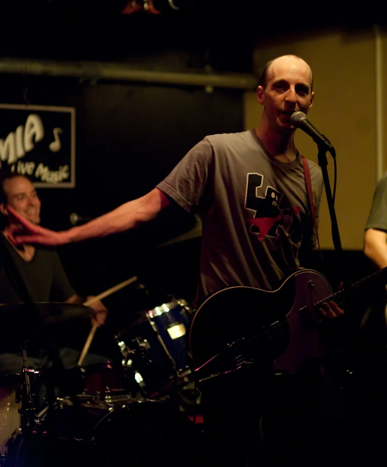 Honest Bob @ The Cantab Lounge 10/25/09