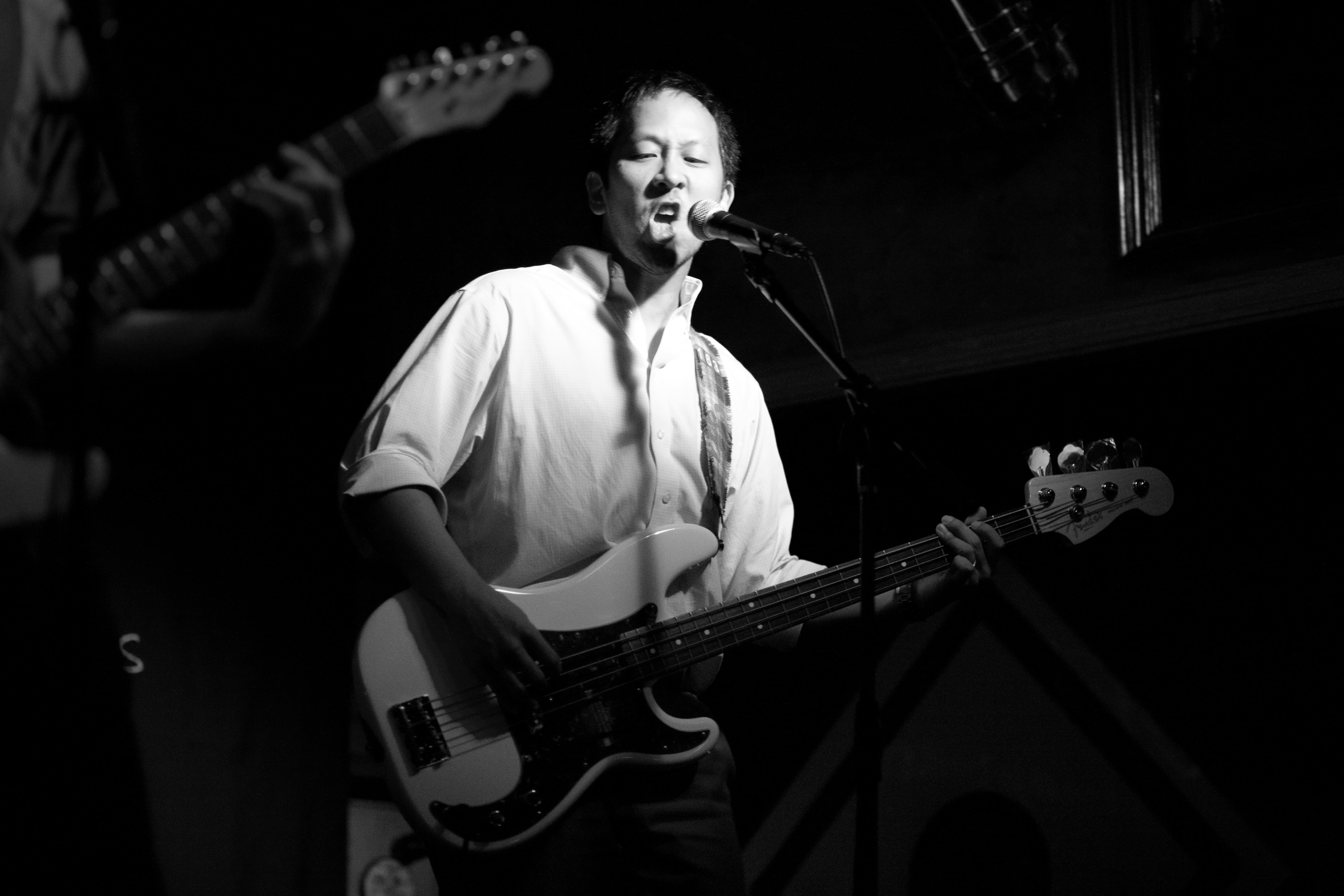 Honest Bob and the Factory-to-Dealer Incentives