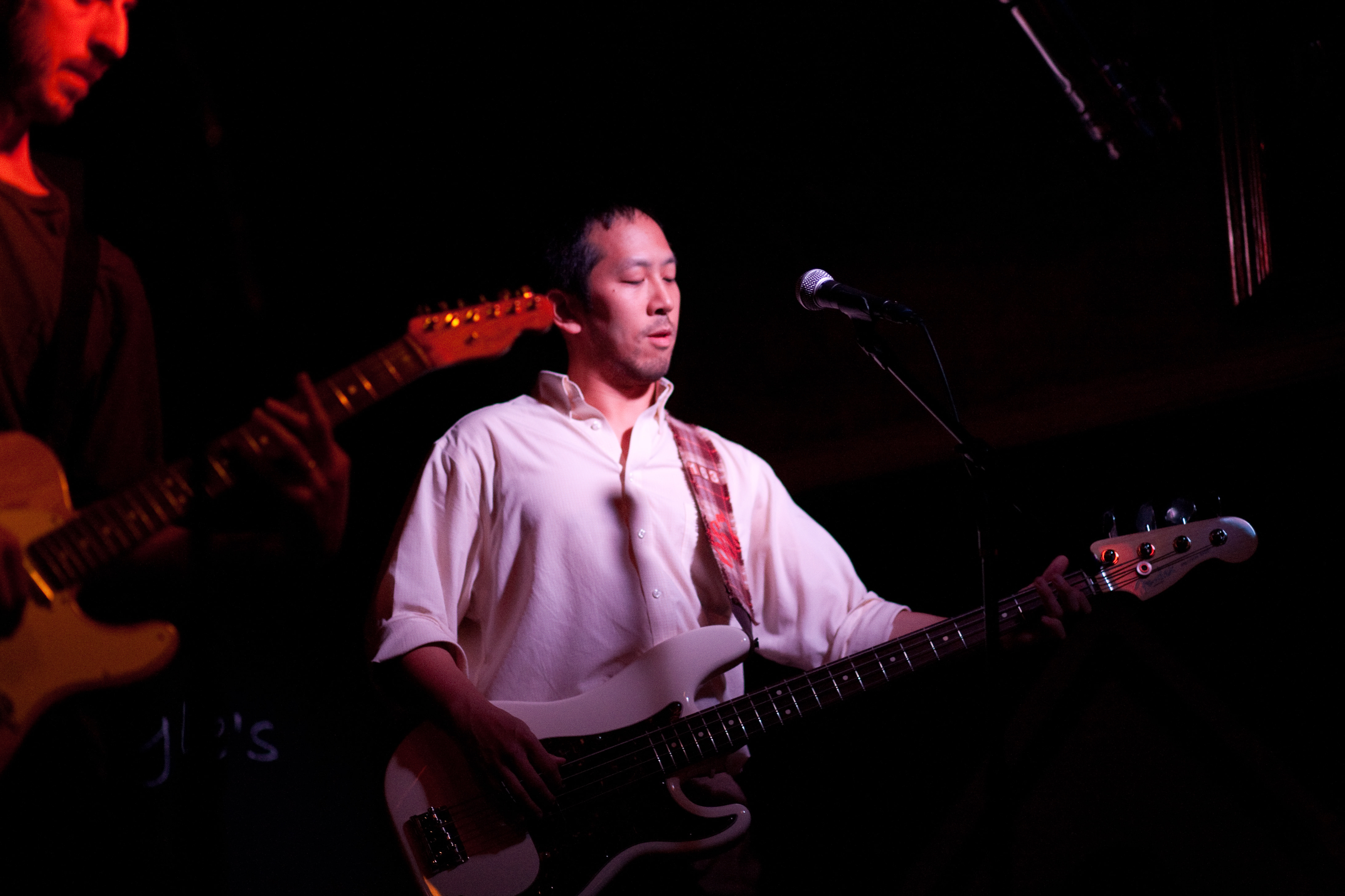 Honest Bob and the Factory-to-Dealer Incentives