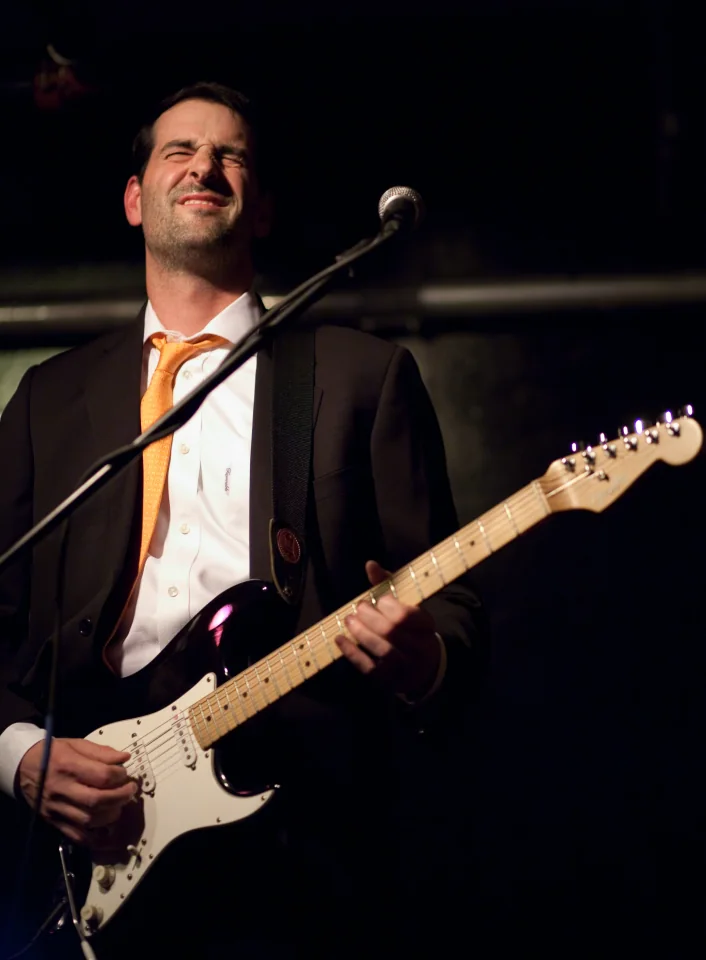 Honest Bob and the Factory-to-Dealer Incentives @ Cantab