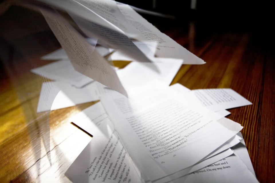 Spilling papers