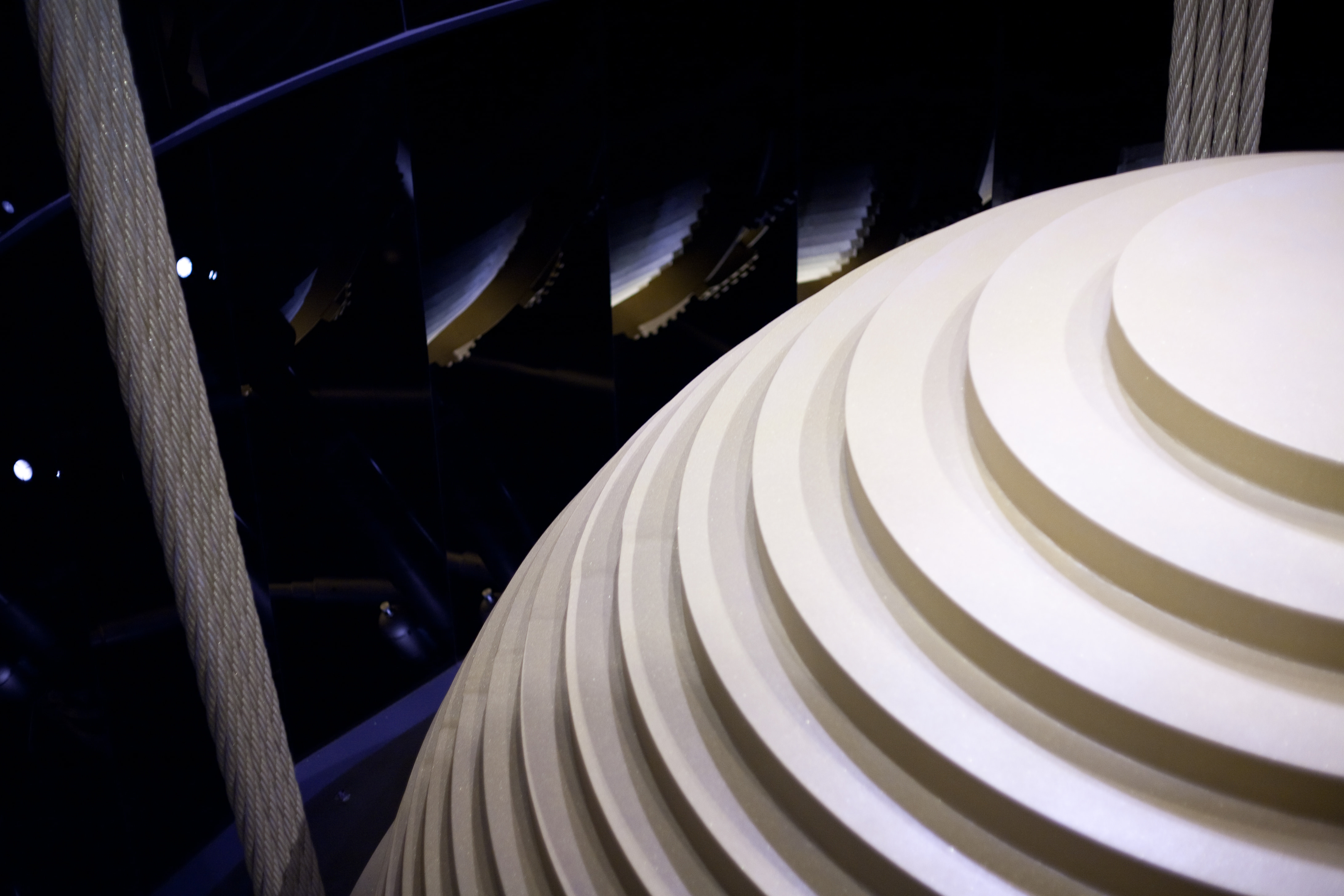 Weight damper in Taipei 101 building