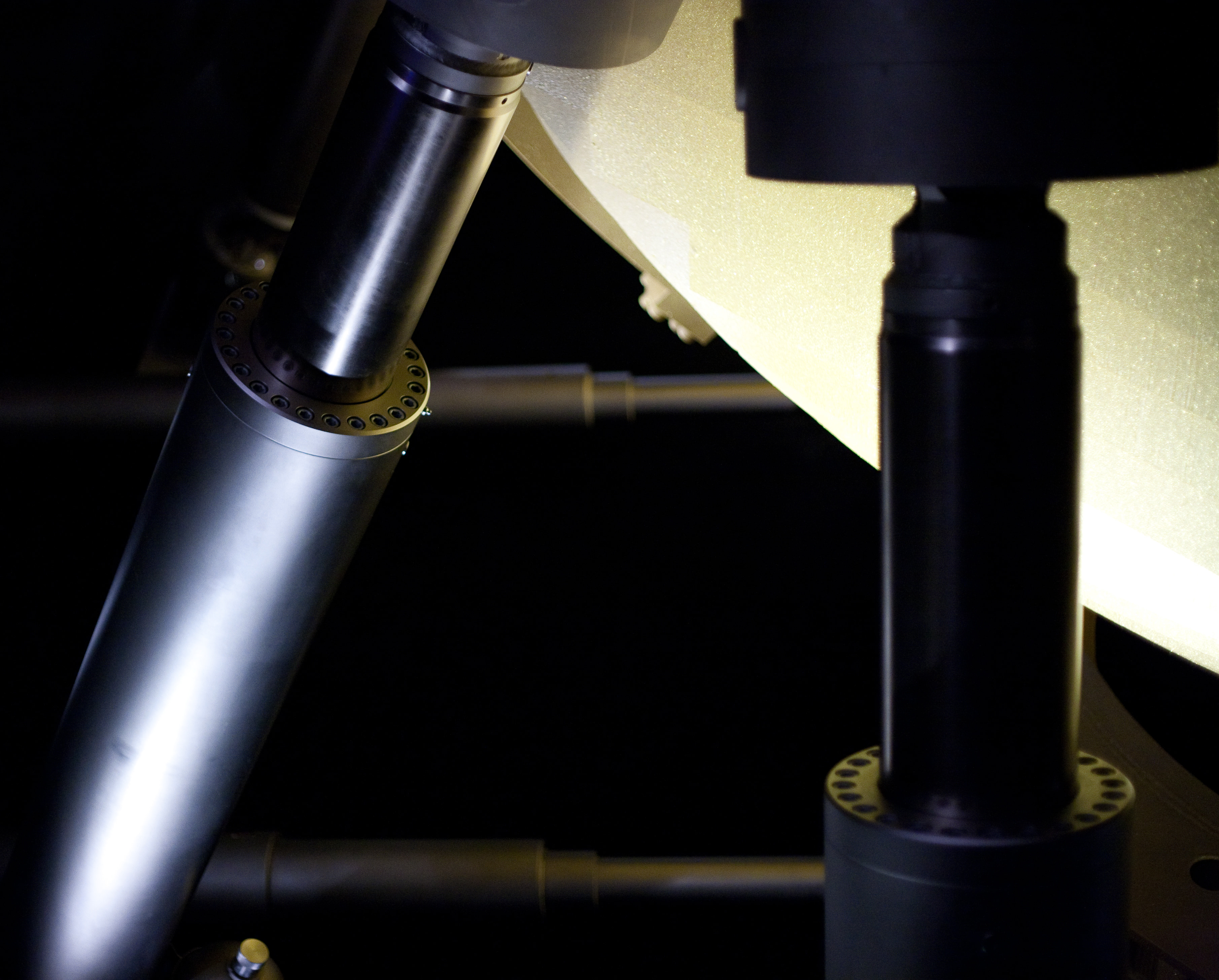 Weight damper in Taipei 101 building