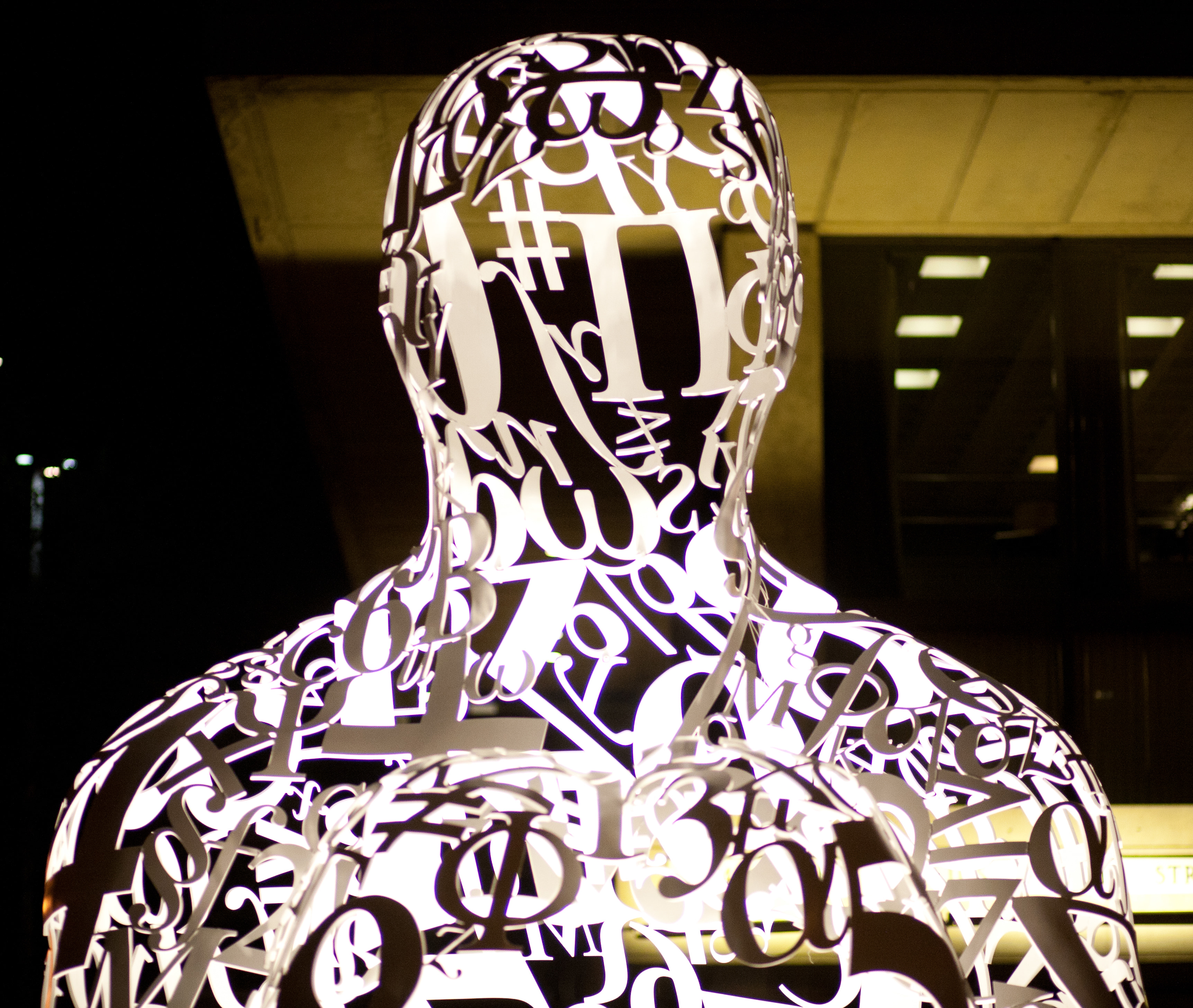 Jaume Plensa - Alchemist