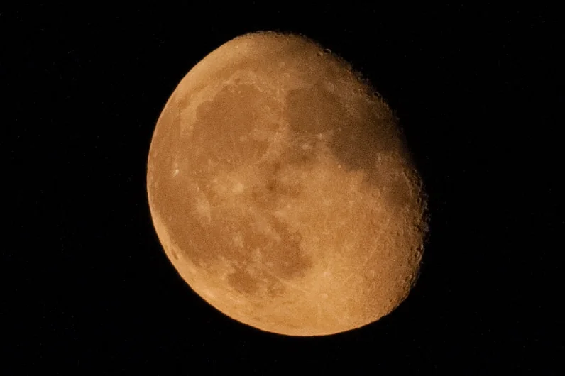 Harvest moon rising