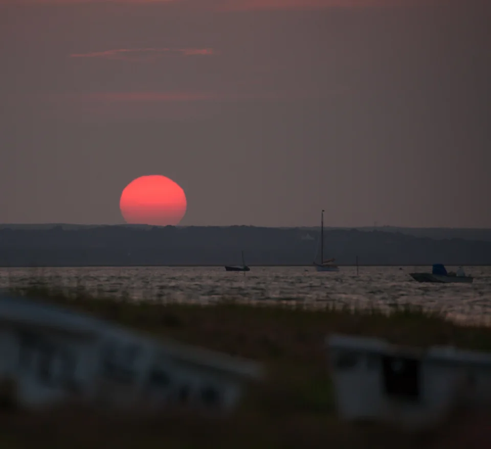 Red sun setting